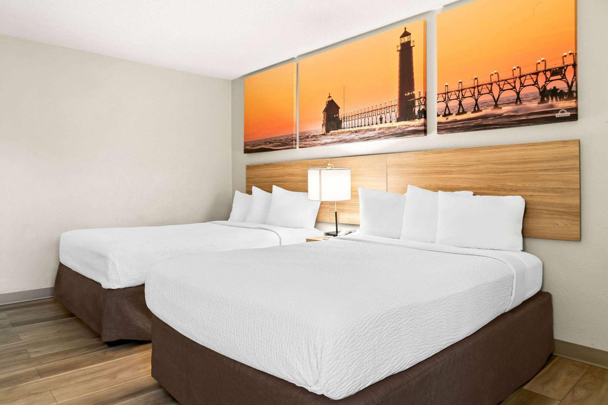 Days Inn & Suites By Wyndham Warren Buitenkant foto