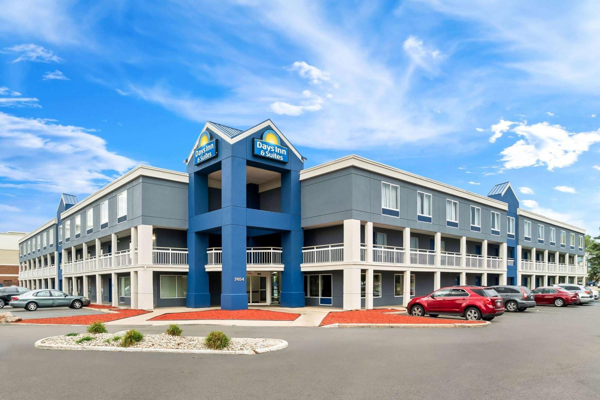 Days Inn & Suites By Wyndham Warren Buitenkant foto